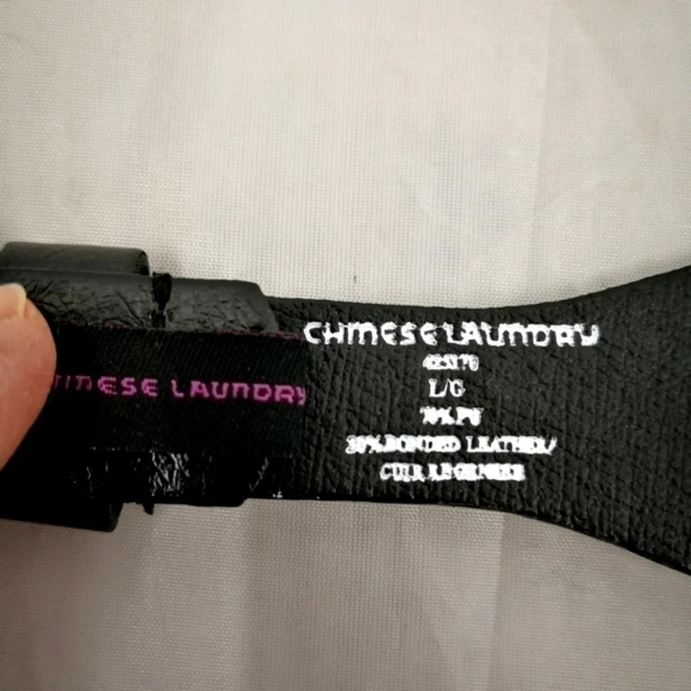 Chinese Laundry Women's L Black Adjustable Belt with Round Silver Tone Belt